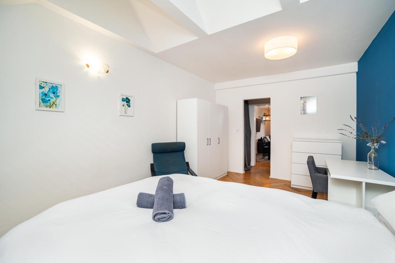 Apartmán Central, Spacious, Modern 5 Bedrm Duplex W/balcony Praha